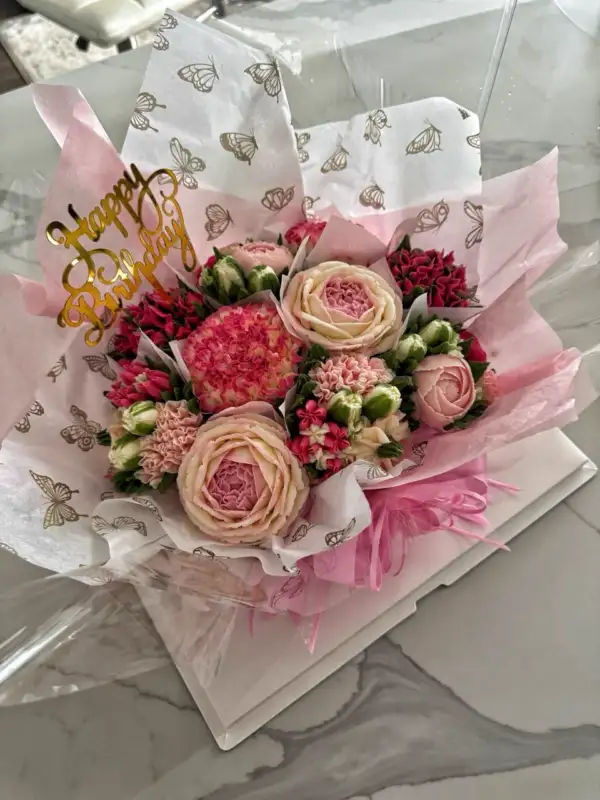 BALLERINA - Cupcake Bouquet of 10