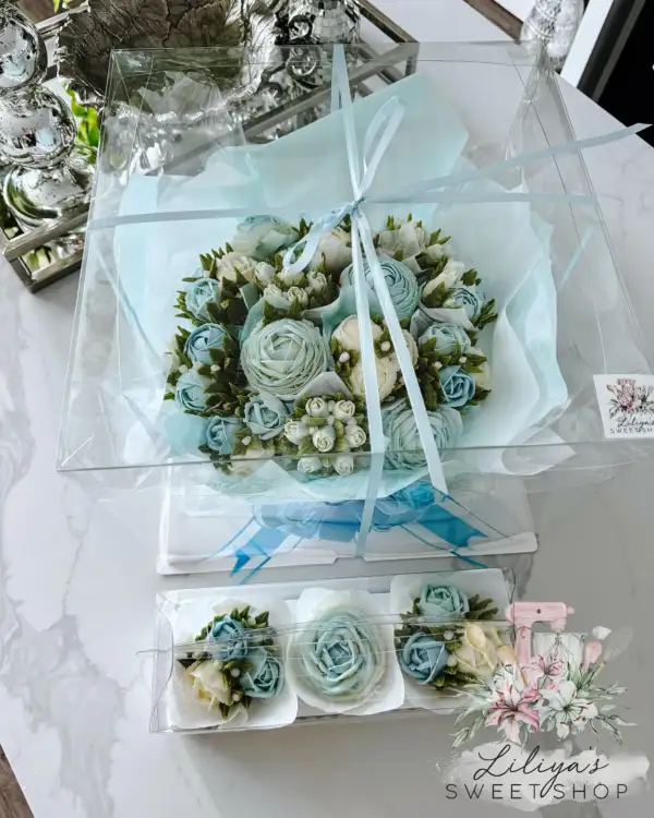 MAUVE - Cupcake Bouquet of 14
