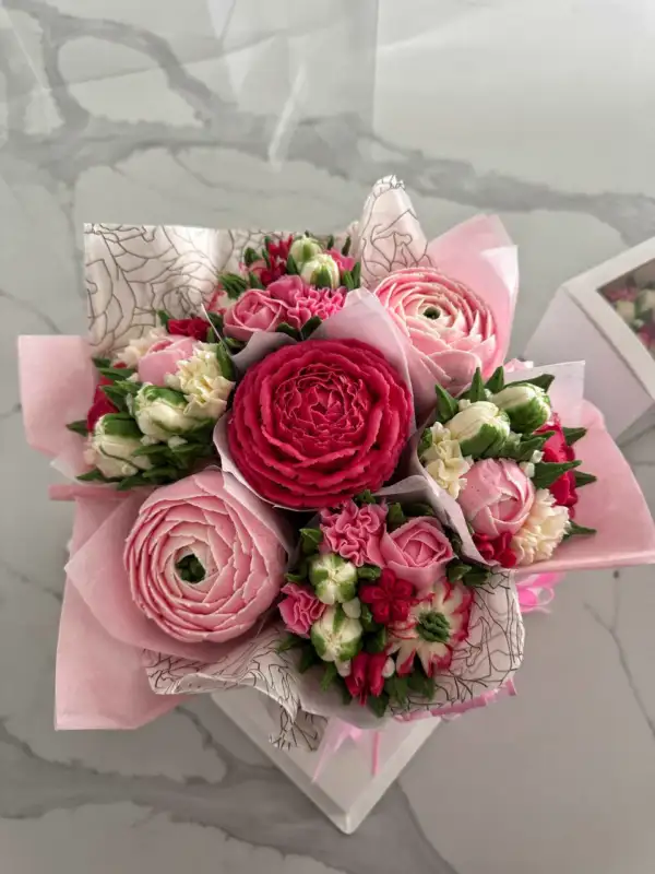 FUCHSIA - Cupcake Bouquet of 7