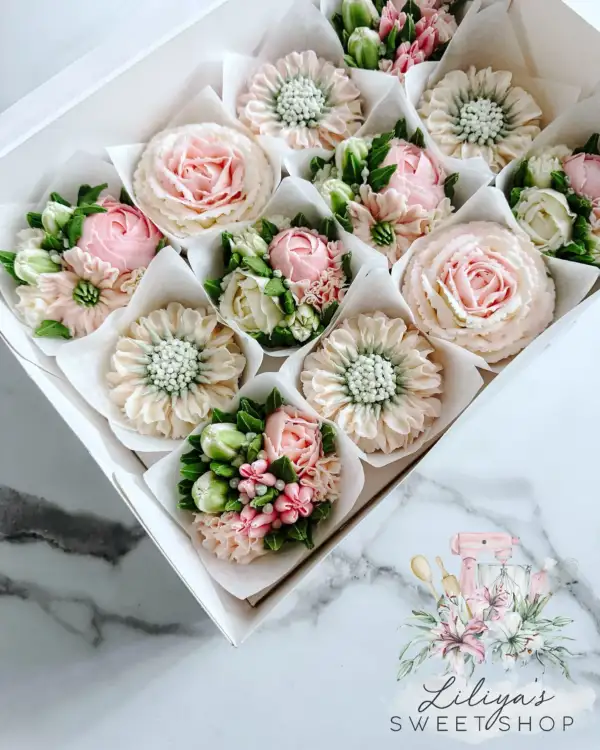 Blush Bloom - Box of 12 Floral Cupcakes